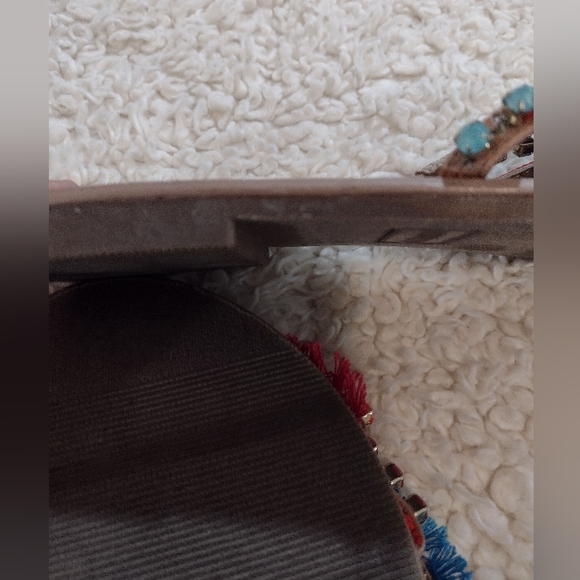 Shoes - Picture 10 of 12